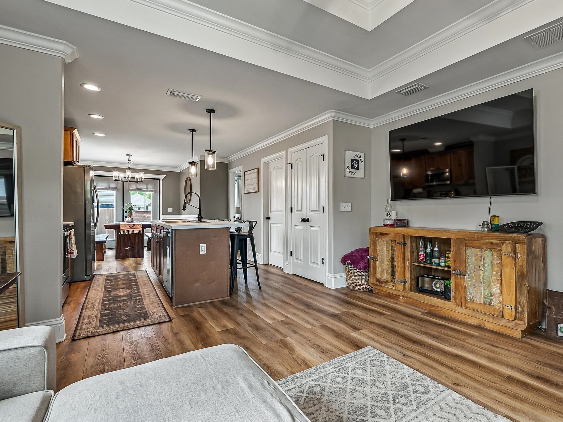 124 DUANE Drive