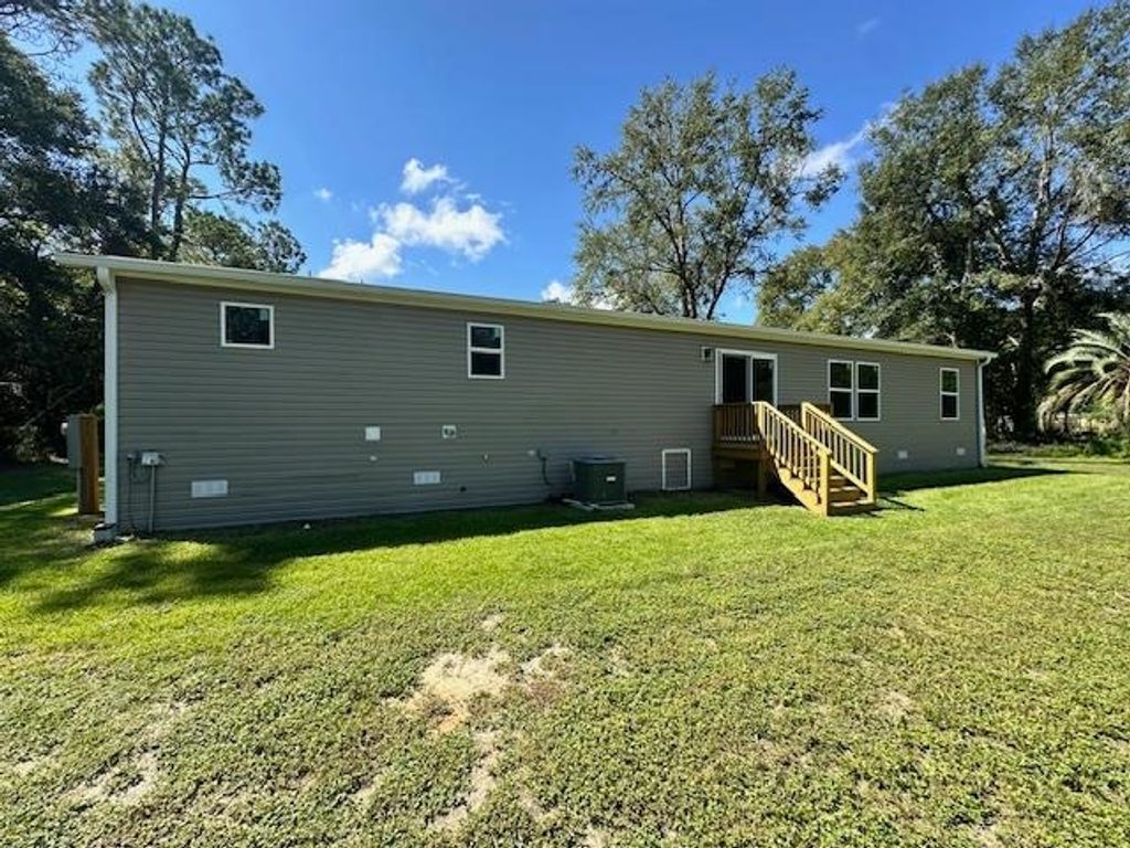 Photo of 86 Estelle Drive, Crawfordville, FL 32327 (MLS # 393429)