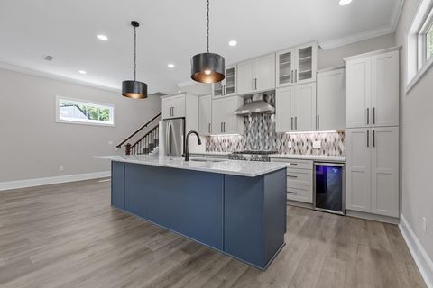 Tiny photo for 1569 Pine Street, Tallahassee, FL 32303 (MLS # 392802)