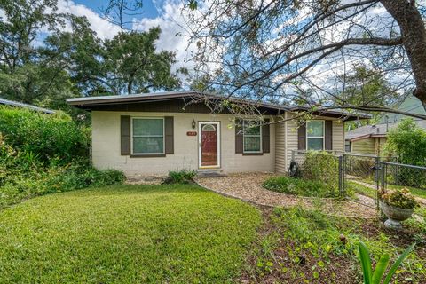 Tiny photo for 439 Shephard Street, Tallahassee, FL 32303 (MLS # 394835)
