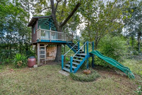 Tiny photo for 439 Shephard Street, Tallahassee, FL 32303 (MLS # 394835)