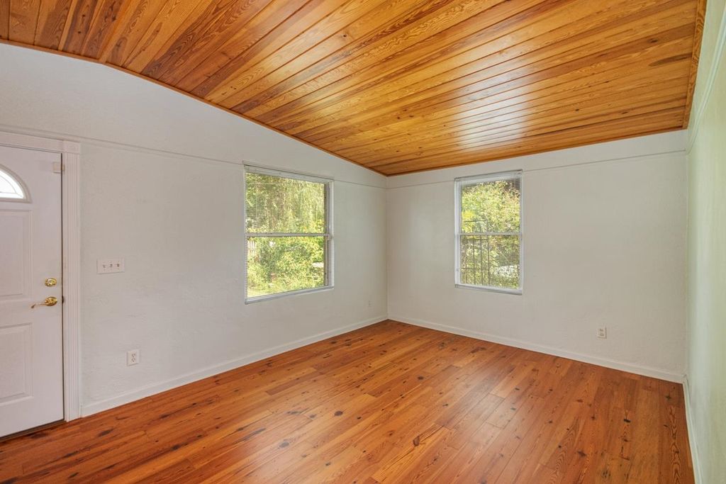 Photo of 439 Shephard Street, Tallahassee, FL 32303 (MLS # 394835)