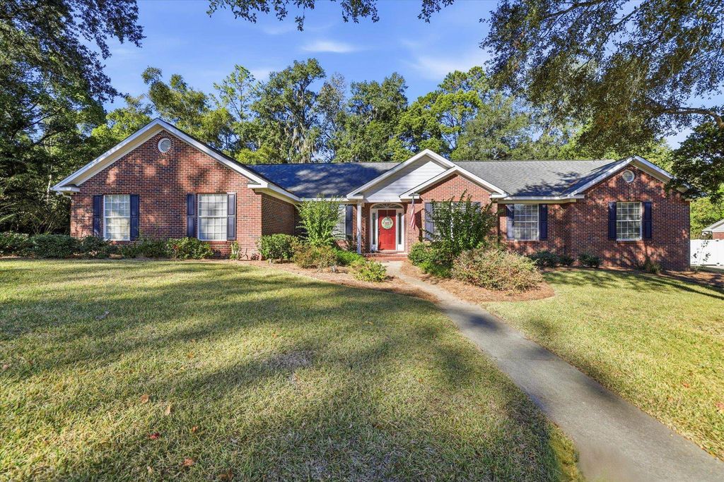Photo of 2460 Elfinwing Lane, Tallahassee, FL 32309 (MLS # 393206)