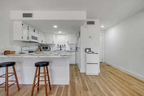 Tiny photo for 118 W 8th Avenue #1-7, Tallahassee, FL 32303 (MLS # 399338)