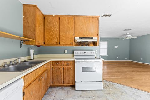 Tiny photo for 2601 Vassar Rd, Tallahassee, FL 32309 (MLS # 397790)