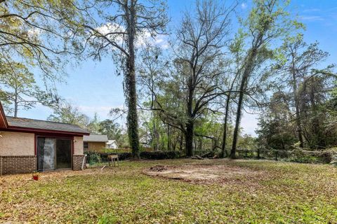 Tiny photo for 2601 Vassar Rd, Tallahassee, FL 32309 (MLS # 397790)