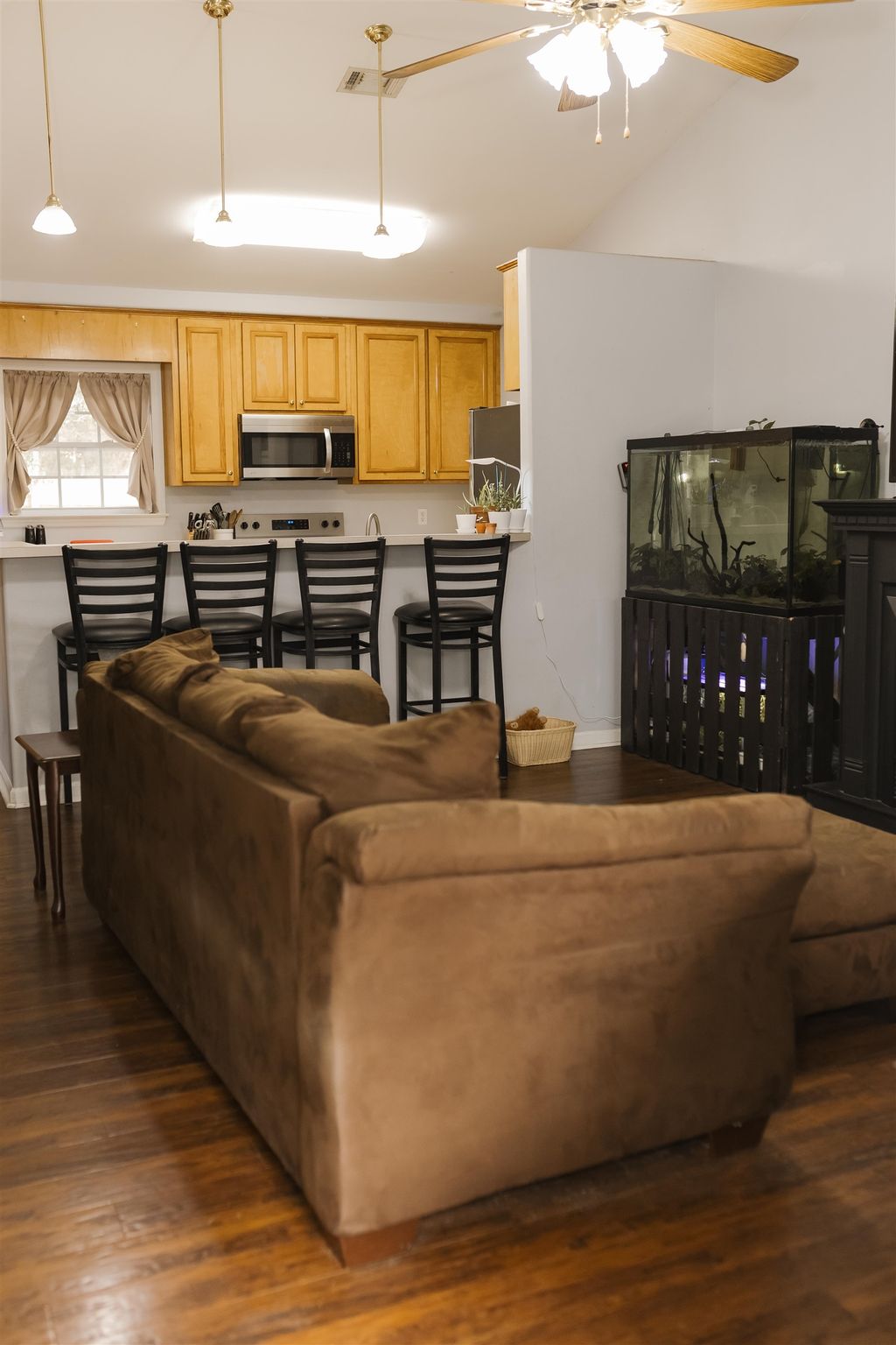 Photo of 5 MIDWAY Court, Crawfordville, FL 32327 (MLS # 394438)