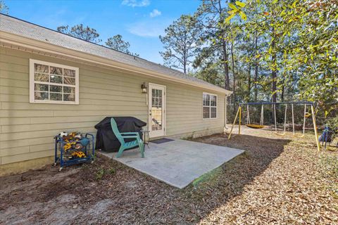 Tiny photo for 5 MIDWAY Court, Crawfordville, FL 32327 (MLS # 394438)