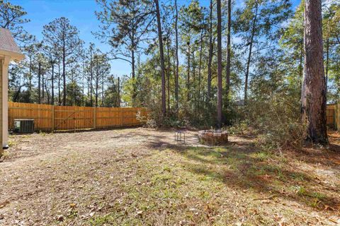 Tiny photo for 5 MIDWAY Court, Crawfordville, FL 32327 (MLS # 394438)