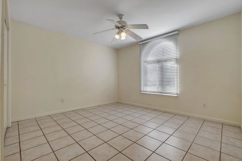 Tiny photo for 712 W Brevard Street #N/A, Tallahassee, FL 32304 (MLS # 402096)