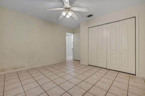 Tiny photo for 712 W Brevard Street #N/A, Tallahassee, FL 32304 (MLS # 402096)