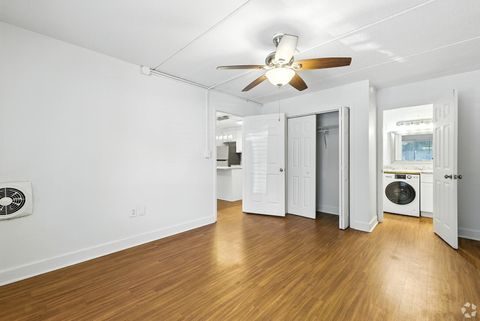 Tiny photo for 401 W Park Avenue #MULTIPLE, Tallahassee, FL 32301 (MLS # 390811)