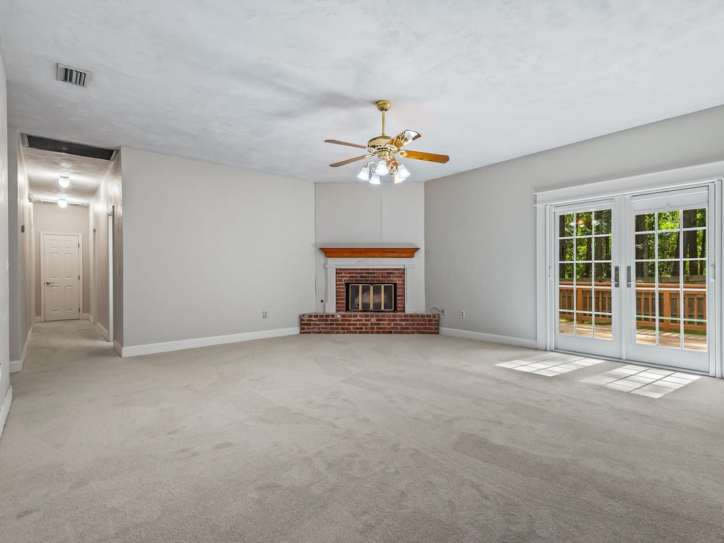Photo of 3333 Wildwood Trail, Tallahassee, FL 32312 (MLS # 390959)