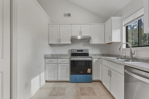 Tiny photo for 2900 Woodrich Dr Dr #201, Tallahassee, FL 32301 (MLS # 396224)