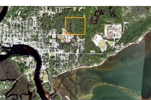 xxx Gray Avenue Carrabelle FL 32322