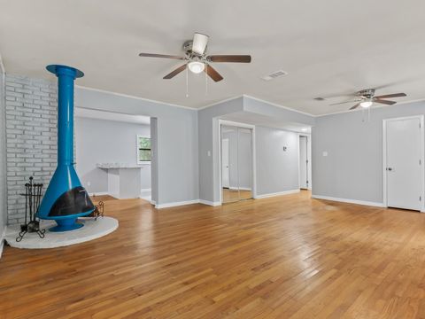 Tiny photo for 868 Tamarack Avenue, Tallahassee, FL 32303 (MLS # 390785)