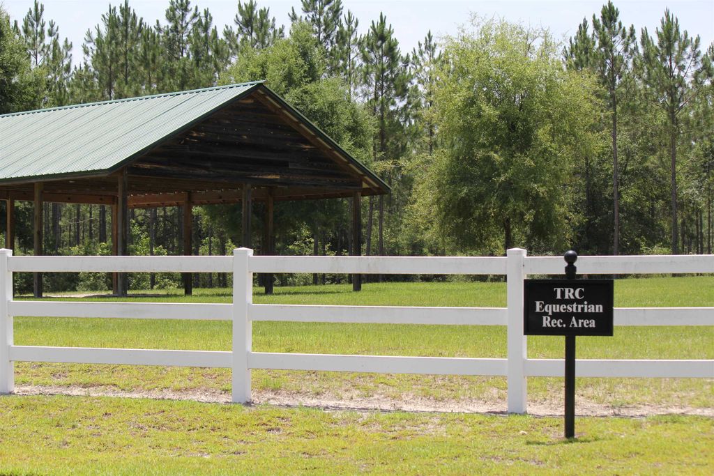 Photo of 00 Painted Post Lane, Woodville, FL 32305 (MLS # 391805)