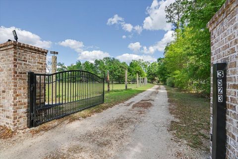 Tiny photo for 3523 Driftwood Lane, Tallahassee, FL 32317 (MLS # 398612)