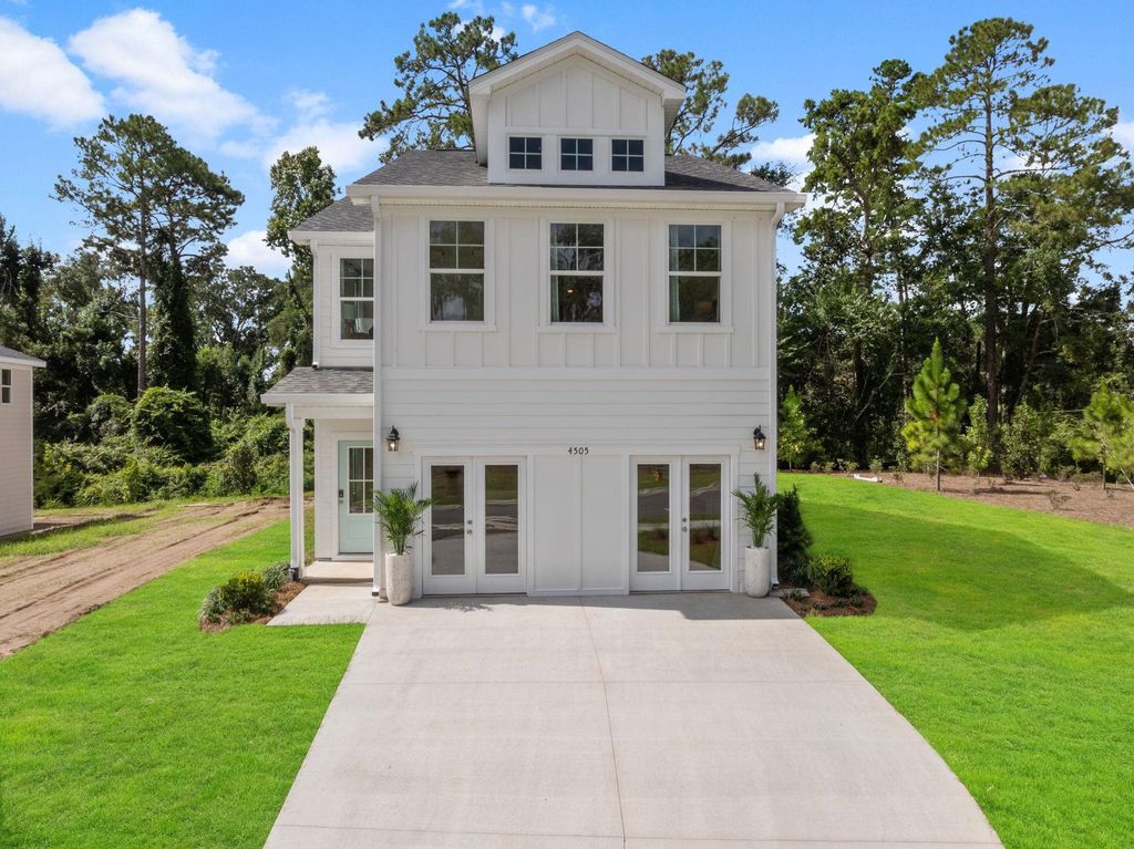 Photo of 4517 Garden Oaks Way, Tallahassee, FL 32311 (MLS # 391918)