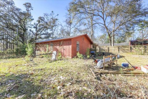 Tiny photo for 7537 Old St Augustine Road, Tallahassee, FL 32311 (MLS # 384633)
