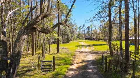 Tiny photo for 7537 Old St Augustine Road, Tallahassee, FL 32311 (MLS # 384633)