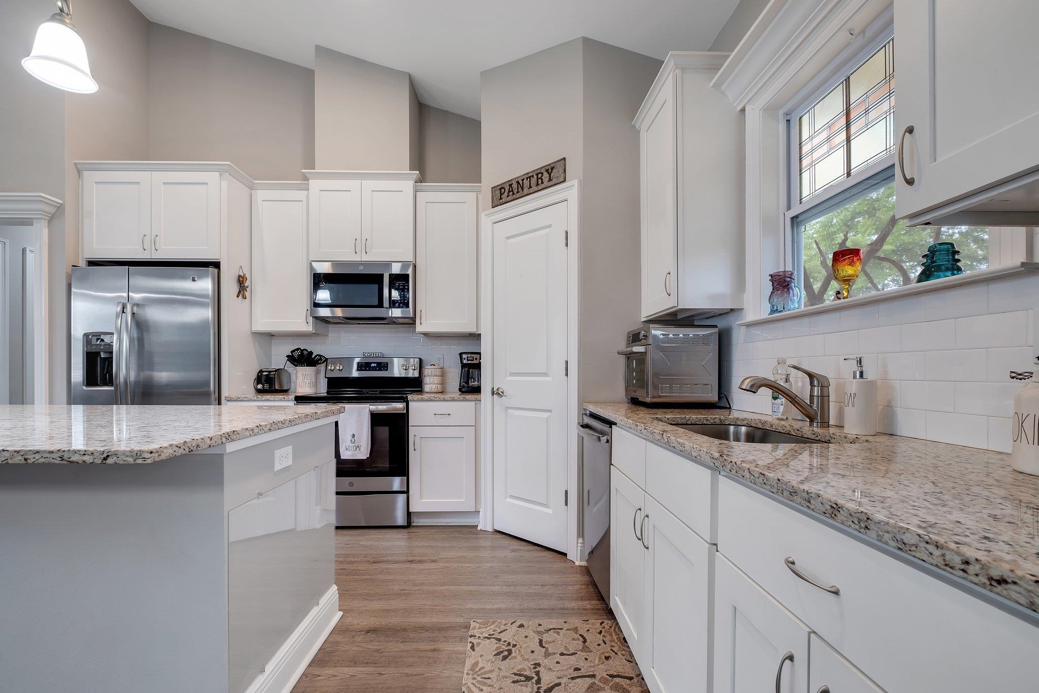 227 Linzy Store Road