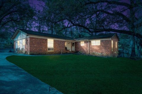 Tiny photo for 1821 Myrick Road, Tallahassee, FL 32303 (MLS # 394719)