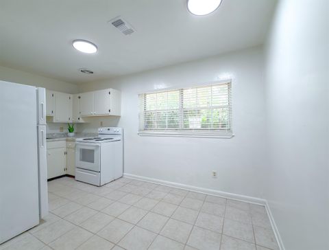 Tiny photo for 2314 Pontiac Drive, Tallahassee, FL 32301 (MLS # 391631)