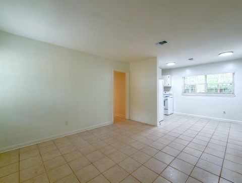 Tiny photo for 2314 Pontiac Drive, Tallahassee, FL 32301 (MLS # 391631)