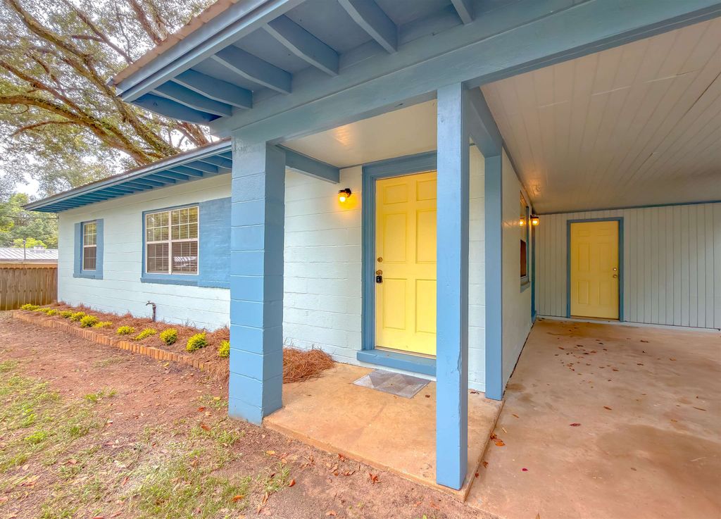 Photo of 2314 Pontiac Drive, Tallahassee, FL 32301 (MLS # 391631)