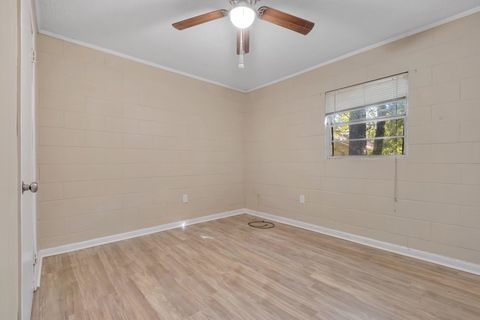 Tiny photo for 2401 S Meridian Street #-, Tallahassee, FL 32301 (MLS # 396466)