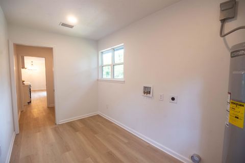 Tiny photo for 1944 LAWSON Road, Tallahassee, FL 32308 (MLS # 400223)