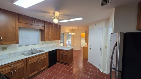 Tiny photo for 2221 GLENWOOD Lane, Tallahassee, FL 32308 (MLS # 398489)