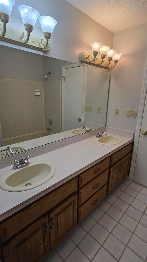 Tiny photo for 2221 GLENWOOD Lane, Tallahassee, FL 32308 (MLS # 398489)