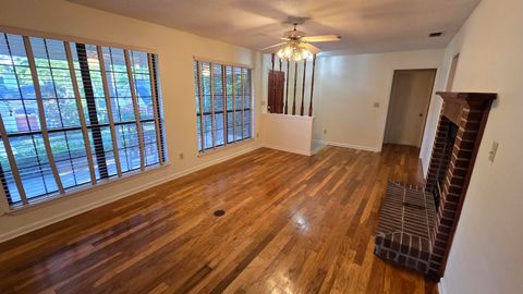 Tiny photo for 2221 GLENWOOD Lane, Tallahassee, FL 32308 (MLS # 398489)