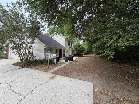 Tiny photo for 2221 GLENWOOD Lane, Tallahassee, FL 32308 (MLS # 398489)
