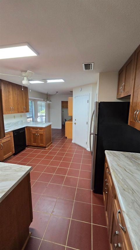 Tiny photo for 2221 GLENWOOD Lane, Tallahassee, FL 32308 (MLS # 398489)