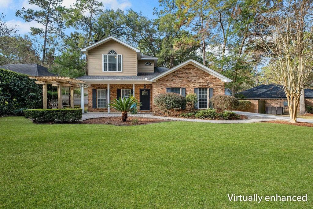 Photo of 1507 Breamstone Ridge, Tallahassee, FL 32312 (MLS # 395359)