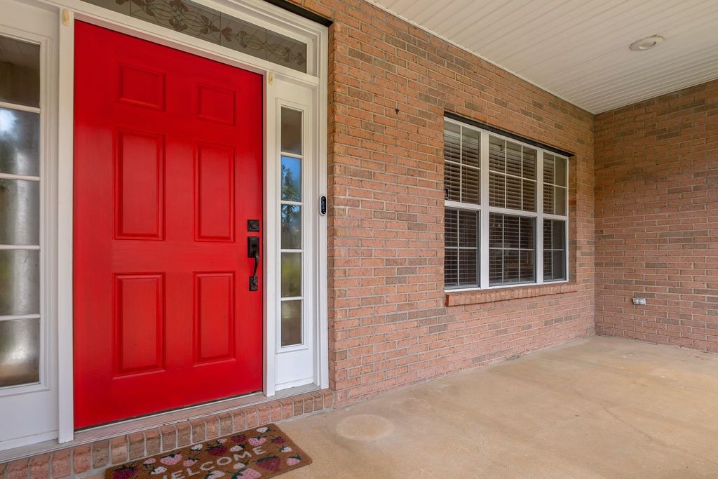 Photo of 910 Parkview Drive, Tallahassee, FL 32311 (MLS # 389871)
