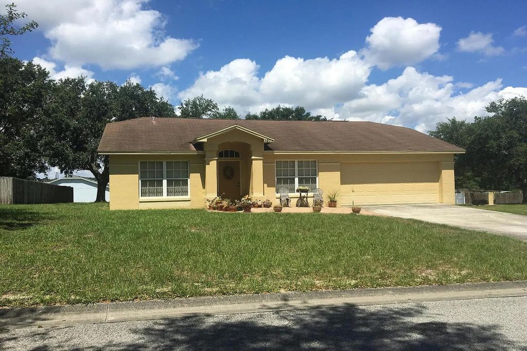 Photo of 3203 Big Valley Drive, Other Florida, FL 33812 (MLS # 395681)