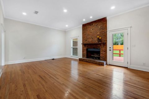 Tiny photo for 3602 N Meridian Road, Tallahassee, FL 32312 (MLS # 397036)
