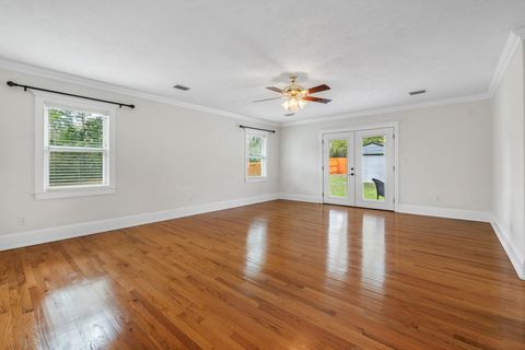 Tiny photo for 3602 N Meridian Road, Tallahassee, FL 32312 (MLS # 397036)