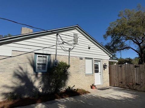 Tiny photo for 2015 E Forest Drive, Tallahassee, FL 32303 (MLS # 395280)
