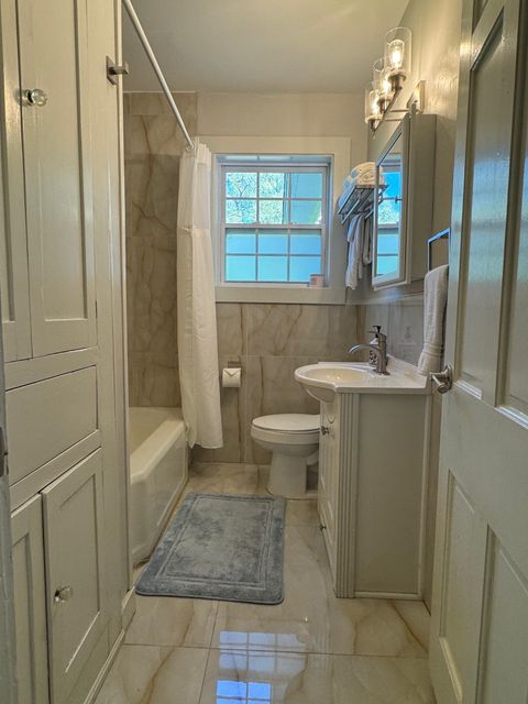 Tiny photo for 2015 E Forest Drive, Tallahassee, FL 32303 (MLS # 395280)