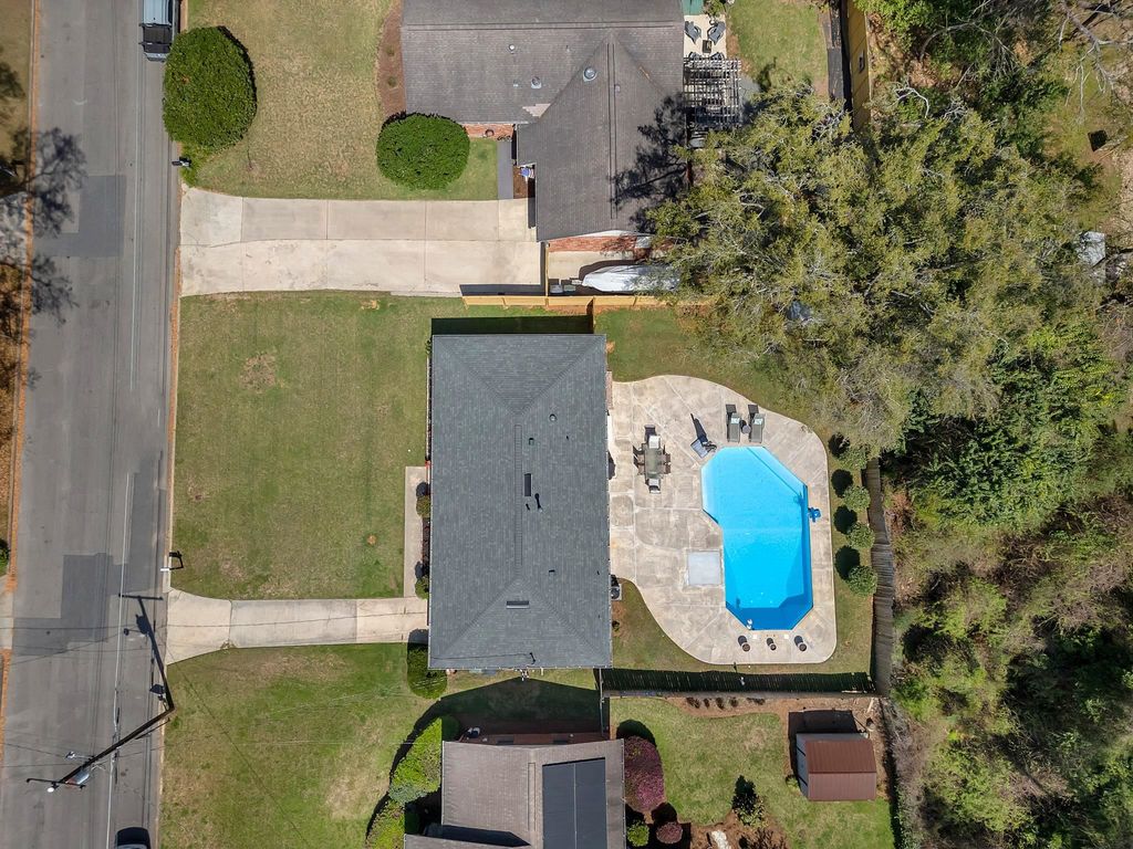 Photo of 1233 WINIFRED Drive, Tallahassee, FL 32308 (MLS # 397283)