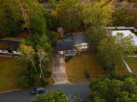 Tiny photo for 2003 SCENIC Road, Tallahassee, FL 32303 (MLS # 394300)