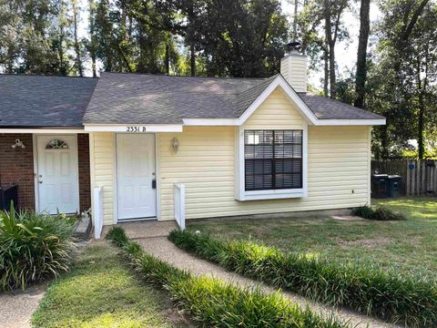 Tiny photo for 2331 Via Sardinia Street, Tallahassee, FL 32303 (MLS # 390726)
