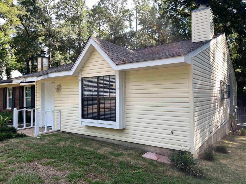 Photo of 2331 Via Sardinia Street #B, Tallahassee, FL 32303 (MLS # 390726)