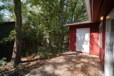 Tiny photo for 2739 W Tharpe Street, Tallahassee, FL 32303 (MLS # 391705)