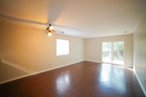 Tiny photo for 2739 W Tharpe Street, Tallahassee, FL 32303 (MLS # 391705)